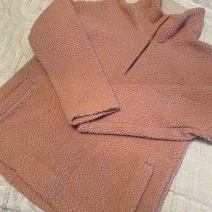 OLD NAVY SHERPA TURTLENECK PULLOVER SIZE MEDIUM